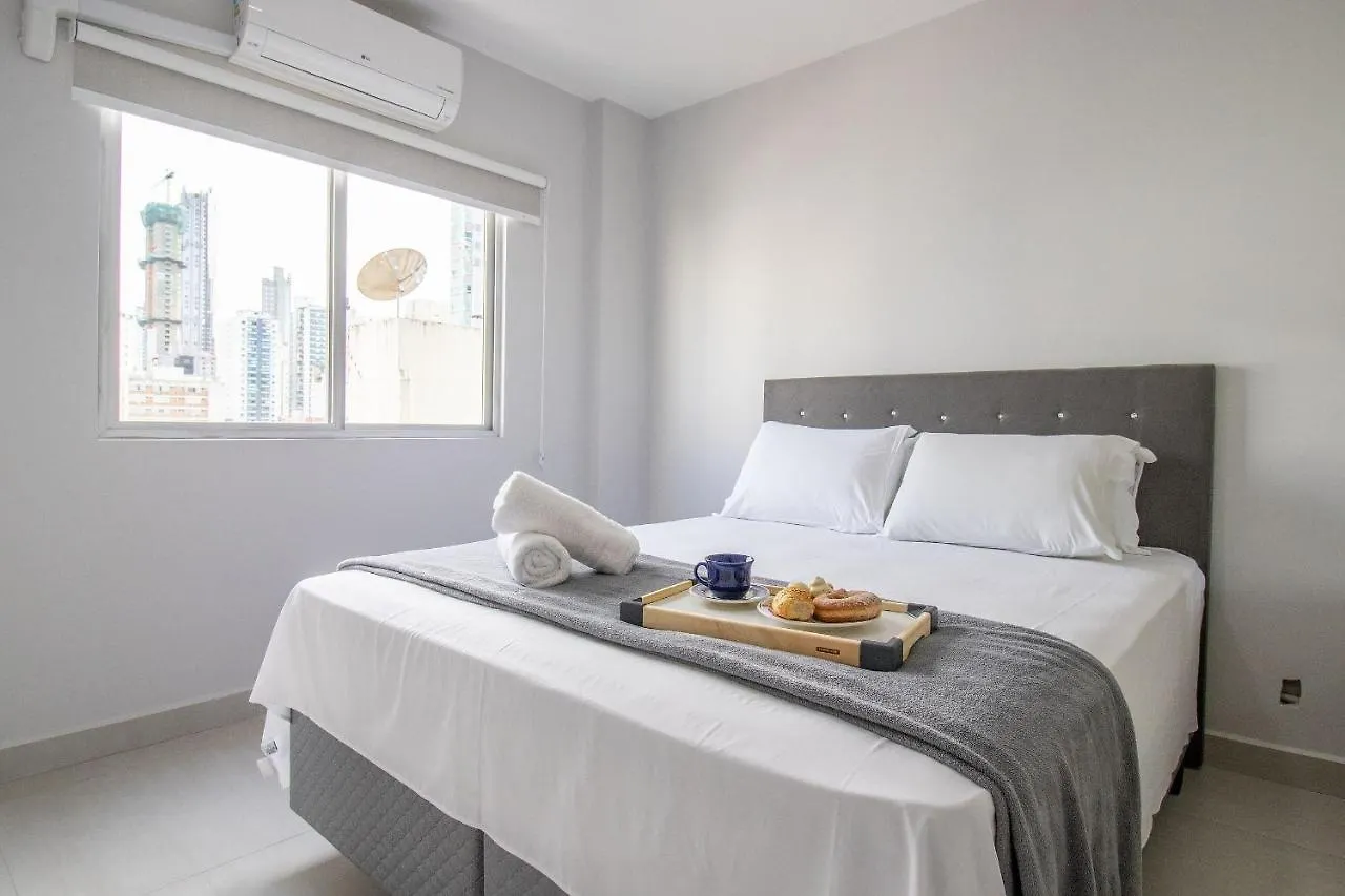 Pfr32 - 2 Dr, Climatizado, Garagem, Centro, Wi-Fi Apartment Balneario Camboriu Brazil