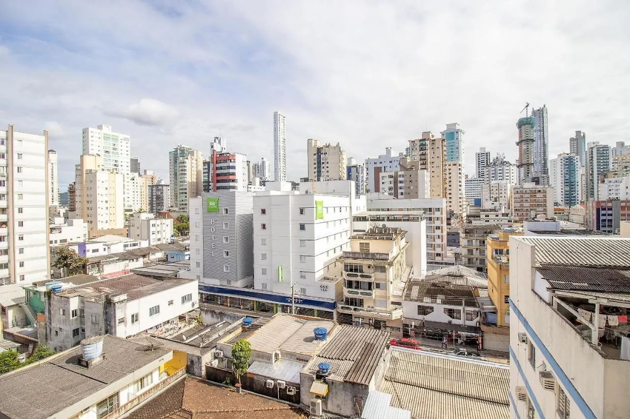 Pfr32 - 2 Dr, Climatizado, Garagem, Centro, Wi-Fi Apartment Balneario Camboriu 0*,  Brazil