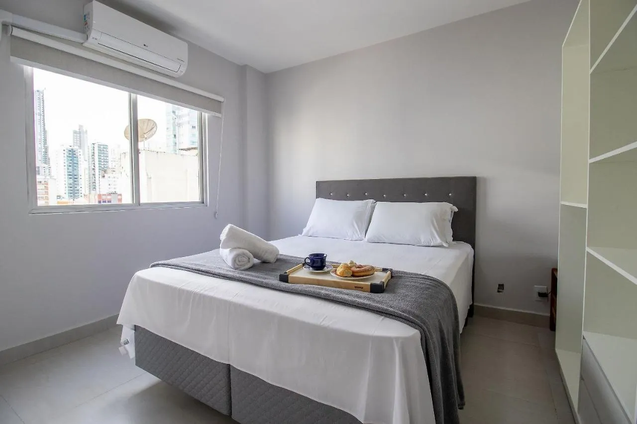 Pfr32 - 2 Dr, Climatizado, Garagem, Centro, Wi-Fi Apartment Balneario Camboriu